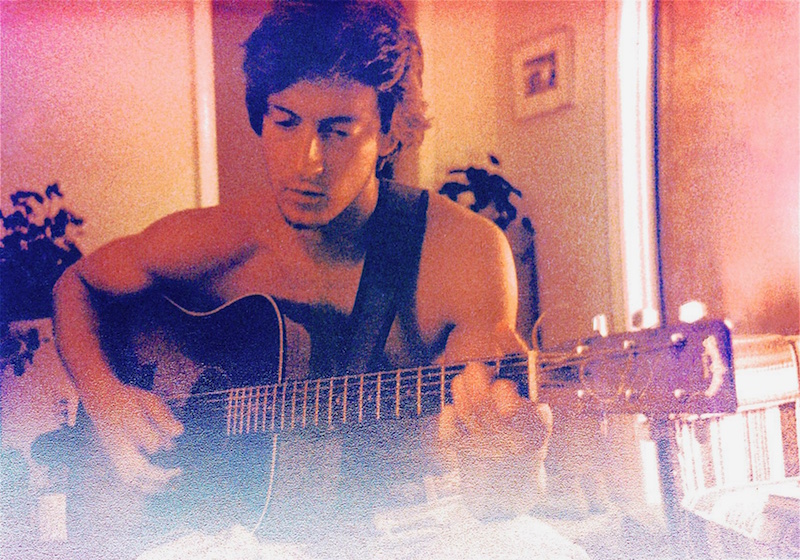 Scott-guitar at Tom